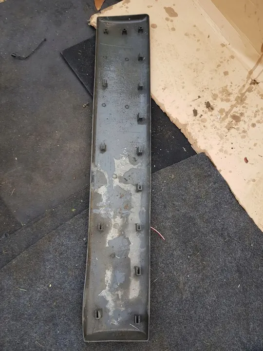 OPEL VIVARO TRAFIC LEFT LONG SIDE TRIM 8200036081 image 2