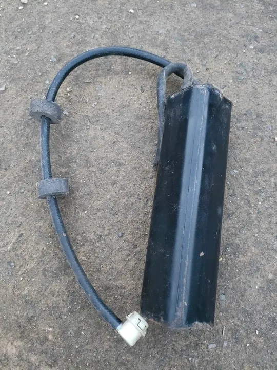 Filtre à vapeur de carburant Mercedes W124 image 1