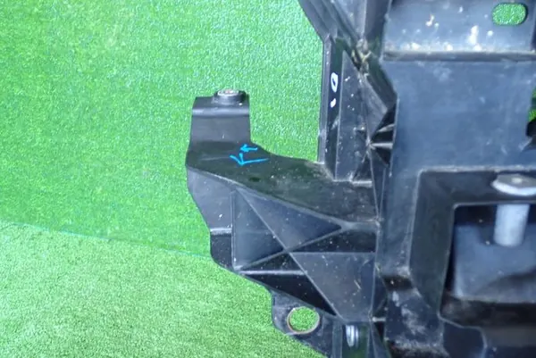 SEAT ATECA 16- para-choques dianteiro 575805588G image 6