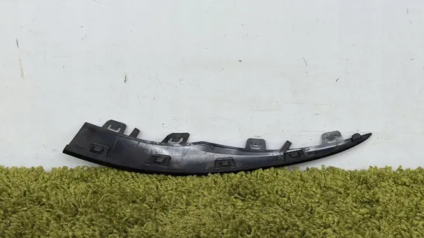 Revestimento de para-choque dianteiro esquerdo Mercedes W205 C 205 AMG Lift 19- OEM image 2