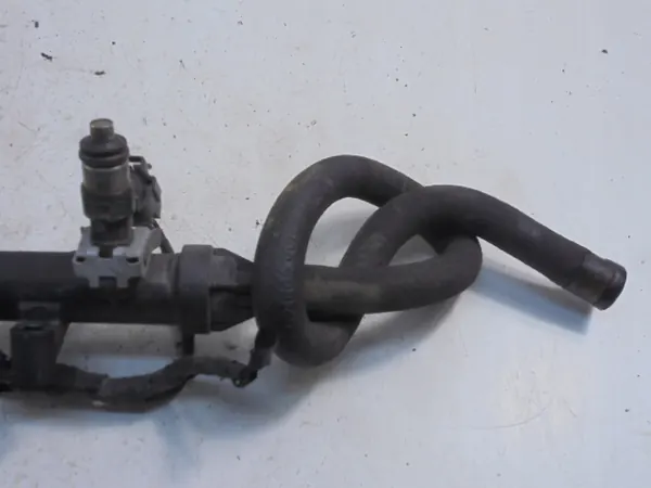 SKODA CITIGO Injectierail OEM 04C133317E image 3