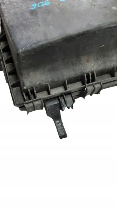 MERCEDES SPRINTER 906 2.2 CDI Ilmansuodattimen Kotelo A0000905001 image 4