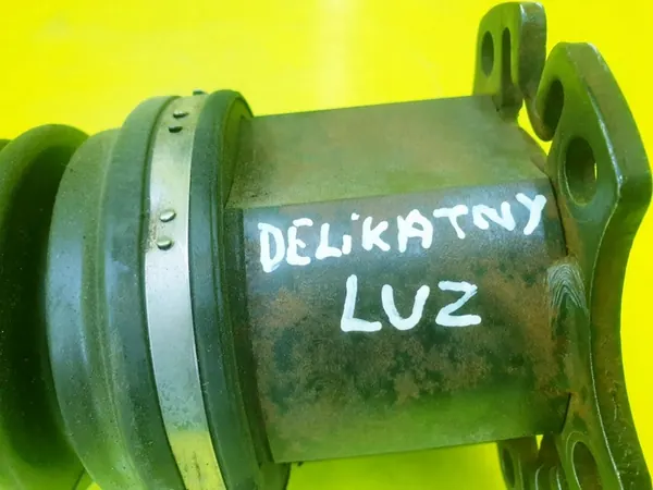 Höger fram CV-axel Audi A6 C5 Allroad 2.5 TDI 2.7 BIT image 5