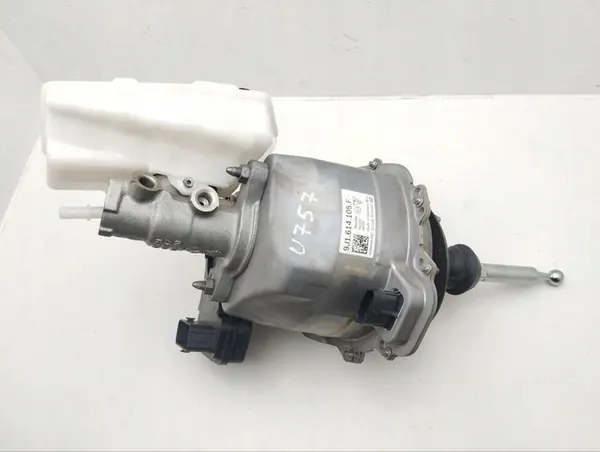 Bomba de Freio Porsche Taycan 2021 9J1.614.105.F image 2