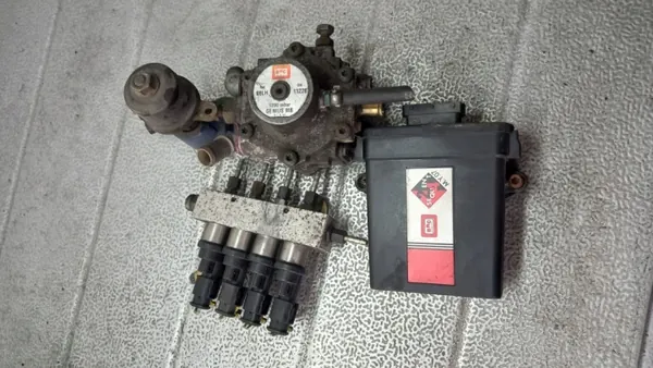 Gebrauchtes LPG-Kit OEM 01 für VW Golf IV 1.6 image 2