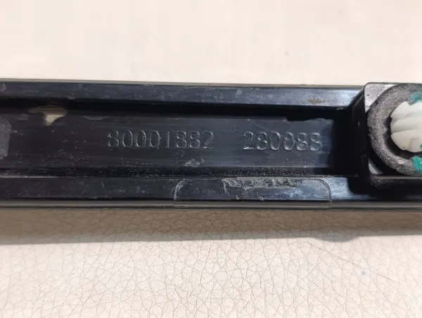 OEM 80001882 Garniture Bas de Coffre Volvo EX30 image 10