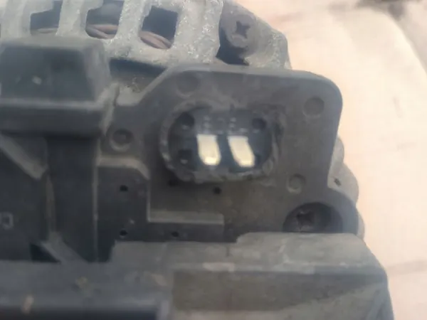 Vaihtovirtageneraattori Audi A4 B6 3.0 ASN 2.4 BDV 078903016S image 3