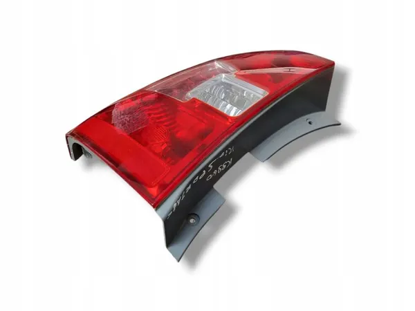 Luz trasera izquierda Kia Sportage 2 2010 92401-03000 image 3