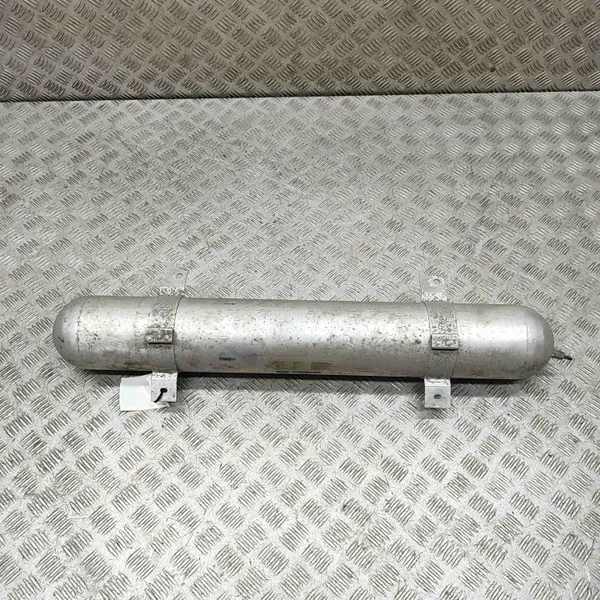 Depósito suspensión aire Jaguar I-Pace OEM J9D35B709AB image 2