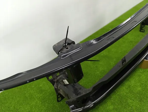 VOLKSWAGEN VW GOLF VIII 8 Etupuskuri Vahvistin image 3