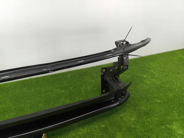 VOLKSWAGEN VW GOLF VIII 8 Etupuskuri Vahvistin image 7