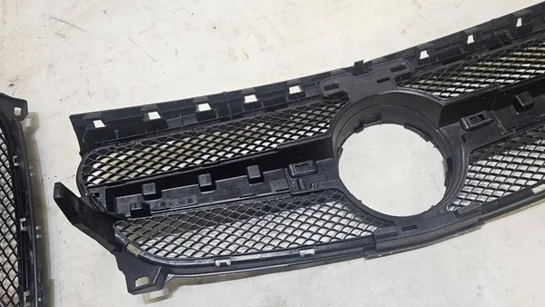 Mercedes-Benz OE A1178880700 Griglia Inferiore image 8