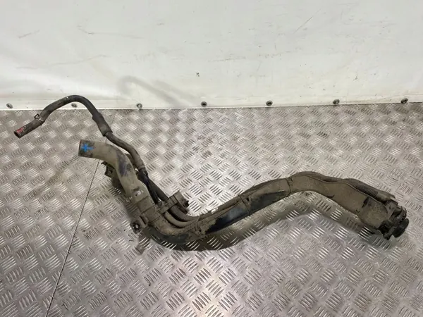 Kia OE Bränslefyllningshals OEM FBZ20174 - Begagnad image 3