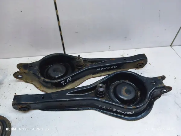 Kit Ressorts et Amortisseurs Arrière OEM 1214290 image 3