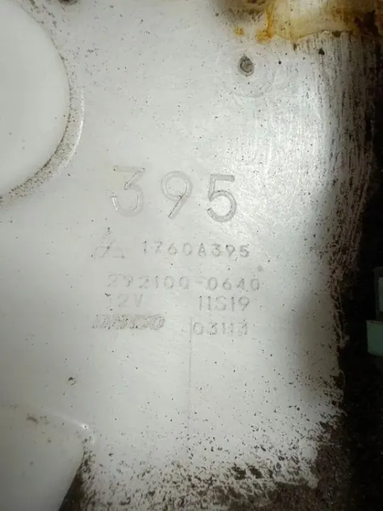 Pompe à carburant d'occasion OEM 1760A395 Mitsubishi image 3