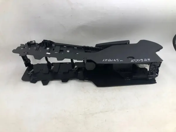 Accoudoir SEAT LEON OEM 5FB863241 - État d'occasion image 3