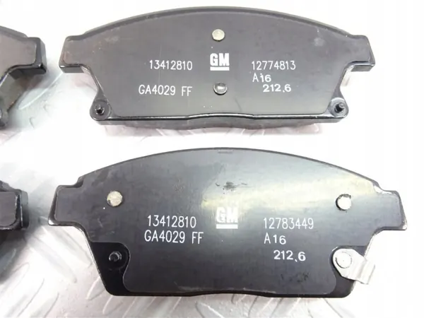 Fram bromsbelägg OEM 13412810 för Opel Zafira C image 3