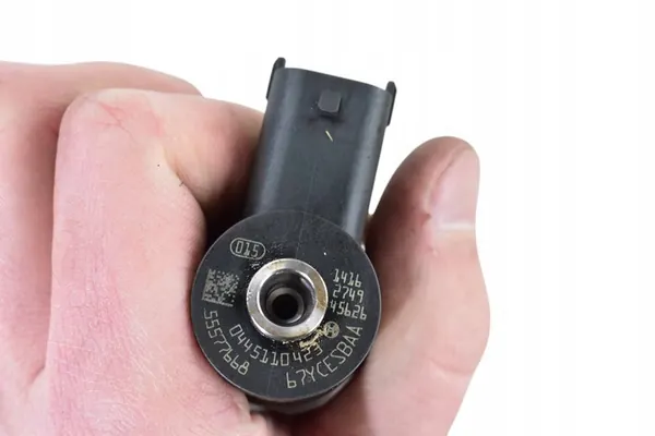 Inyector OPEL INSIGNIA A ASTRA J ZAFIRA C 2.0 CDTI 55577668 image 3