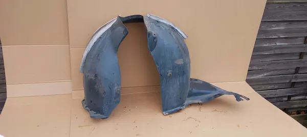 Front Left Wheel Arch VW Tiguan 11-15 OEM 5N0805911A image 5