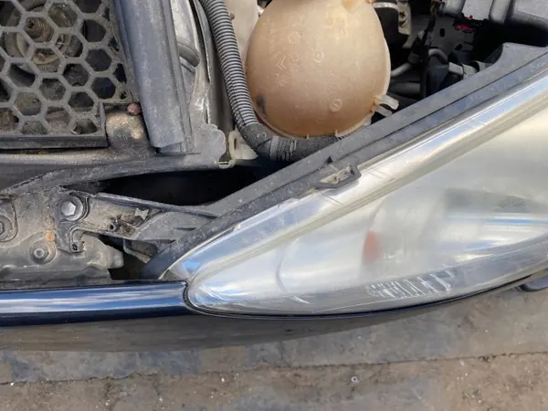 Farol direito Peugeot 207 06-15 OEM MM-0106-40 image 3