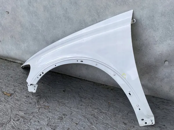 Parafango Anteriore Sinistro VOLVO C30 image 4