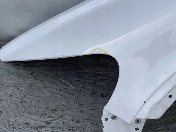 Parafango Anteriore Sinistro VOLVO C30 image 6