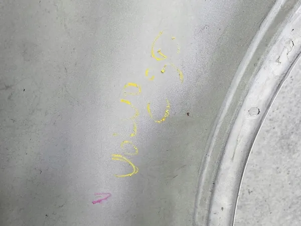 Parafango Anteriore Sinistro VOLVO C30 image 8