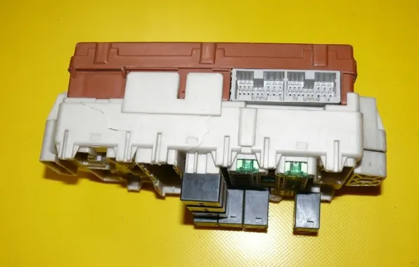 OEM JOK-137-K47 Immobilizer Motor ECU Mitsubishi Outlander image 8