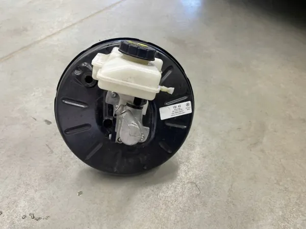 Pompe de servofrein OEM 3Q1614105BJ pour Audi Q3 83A image 3