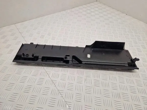 OEM 767H24099R Oikea Tavaratilalista Renault Kadjar image 4