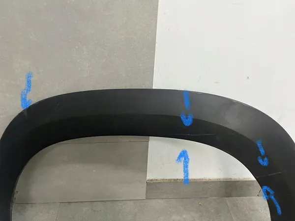 Vasen lokasuojan trimmi Dacia Spring 638139334R image 4