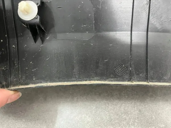 Vasen lokasuojan trimmi Dacia Spring 638139334R image 9