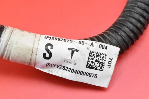 Harness eléctrico Tesla OEM 3135153-05-C para Model S Performance image 4