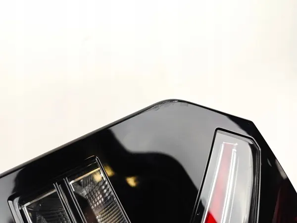 VW Caddy V Lámpara Trasera Izquierda 2K7945207E image 8