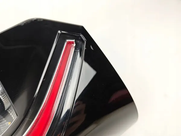 VW Caddy V Lámpara Trasera Izquierda 2K7945207E image 9