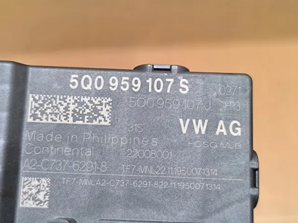 Module Commande Hayon Audi Q3 83A OEM 5Q0959107S image 3