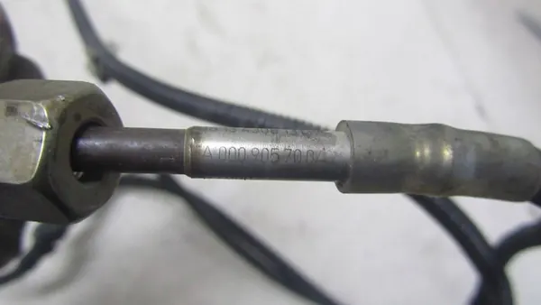 MERCEDES W176 1.5 Sensor de Temperatura de Escape A0009057004 image 4