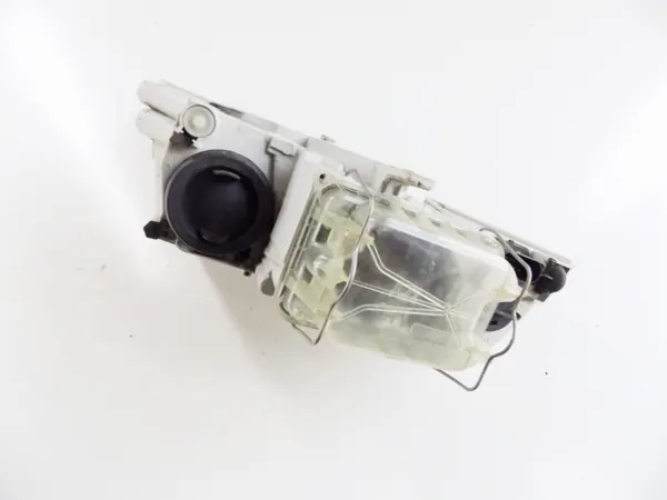 Skoda Octavia II 07r linker voorlamp OEM image 3