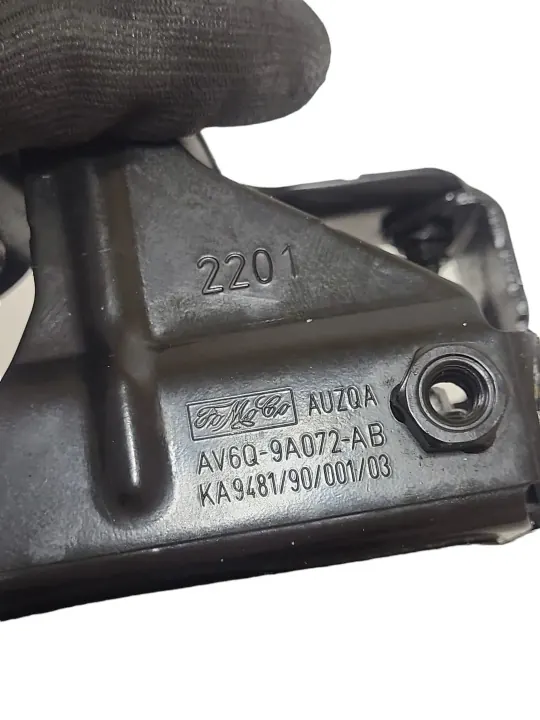 Ford OE AV6Q9180 Kraftstofffiltergehäuse - Gebraucht image 6
