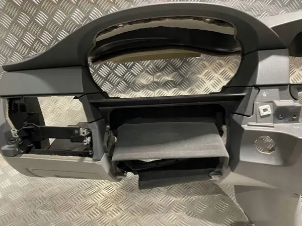 Console airbag tableau de bord OEM BMW 5 E60/E61 2005-2006 image 10