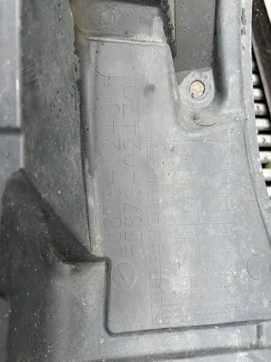 Front Left Wheel Arch Toyota Auris E18 5387602470 image 4