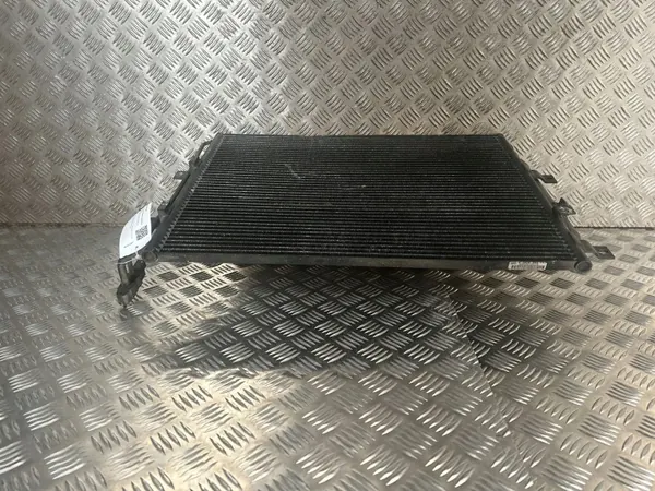 Condenseur AC Land Rover OEM AH3219C600CA - Occasion image 10