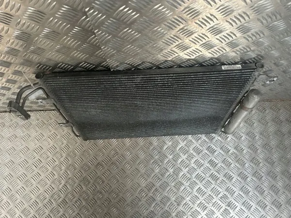 Condenseur AC Land Rover OEM AH3219C600CA - Occasion image 7