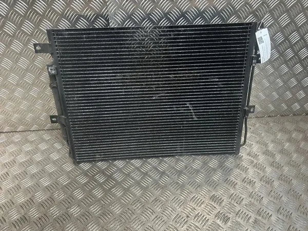 Condenseur AC Land Rover OEM AH3219C600CA - Occasion image 9