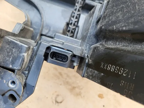 OEM 111093203 Ilmaohjausritilä Lukot Volvo XC60 image 7