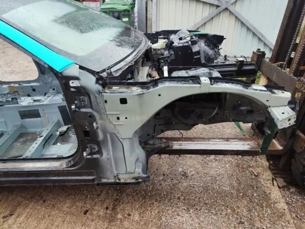 OEM 266553 Maserati Framskärm Höger image 3