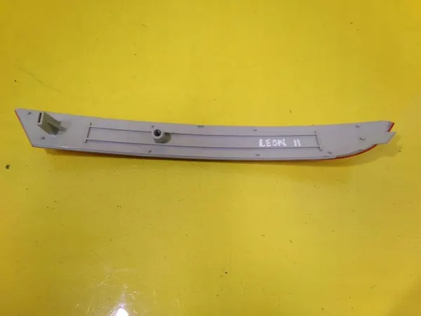 Vasen takavalon heijastin Seat Leon II (1P) 1P0945105B image 5