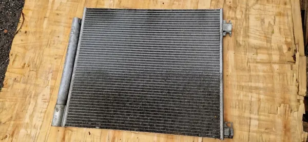 OEM 921009251R J11 AC-kondensor för Nissan Qashqai image 2