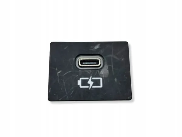 Toyota Corolla E21 USB-C-liitin OEM 5883260060 image 2