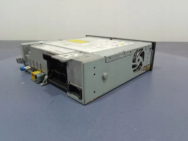 Skoda Superb III MIB2 Radio-Navigationsläsare OEM 3V0035043A image 5